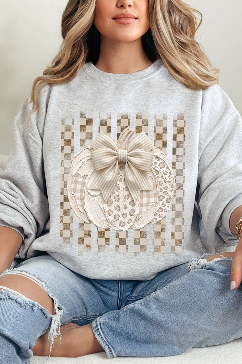 Painted Pumpkin Latte Heavy Blend Crew Sweatshirt