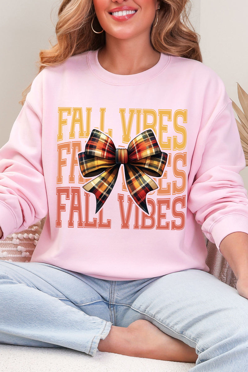 Plaid & Pretty Fall Vibes Heavy Blend Crew Sweatshirt