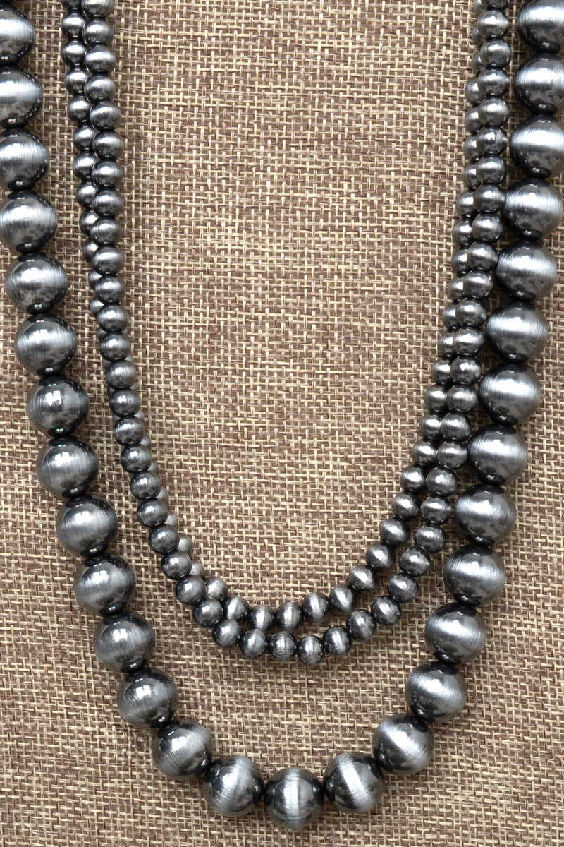 TIPI Western Elite Silver Pearl Layered Necklace