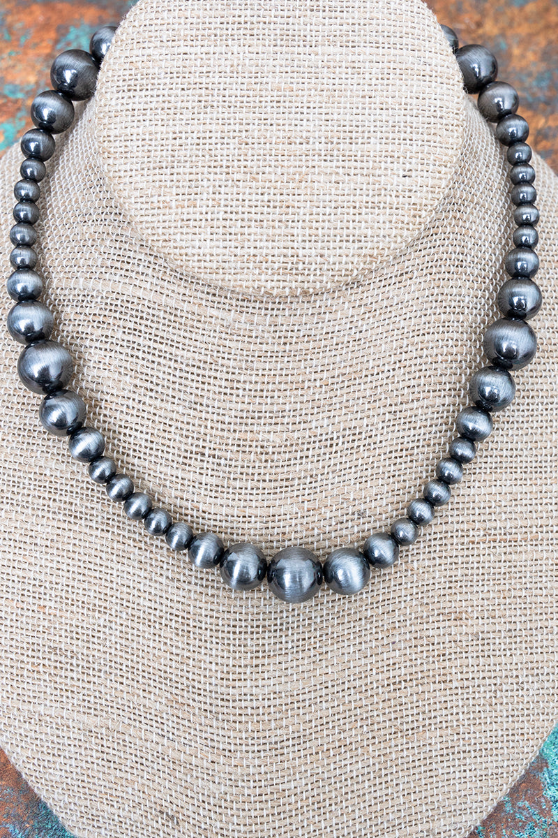 TIPI Nightfall Ridge Silver Pearl Necklace
