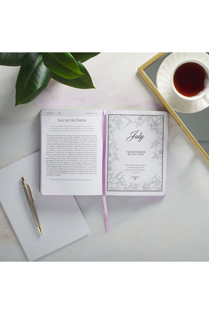 Trusting in God Hardcover Devotional - Wholesale Accessory Market