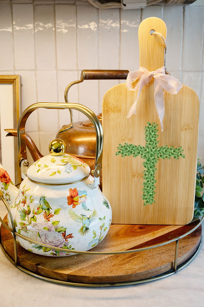 Boxwood Cross Decorative Wood Cutting Board - Wholesale Accessory Market