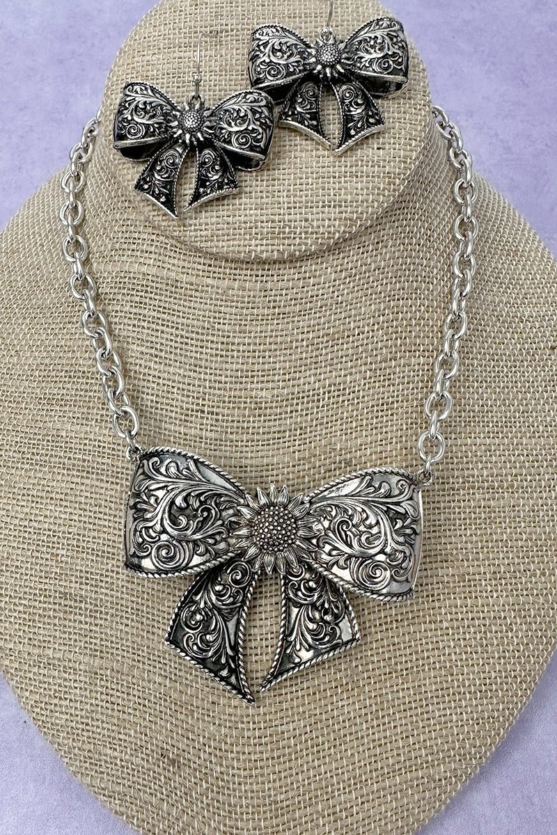 Prairie Ribbon Silvertone Necklace and Earring Set - Wholesale Accessory Market