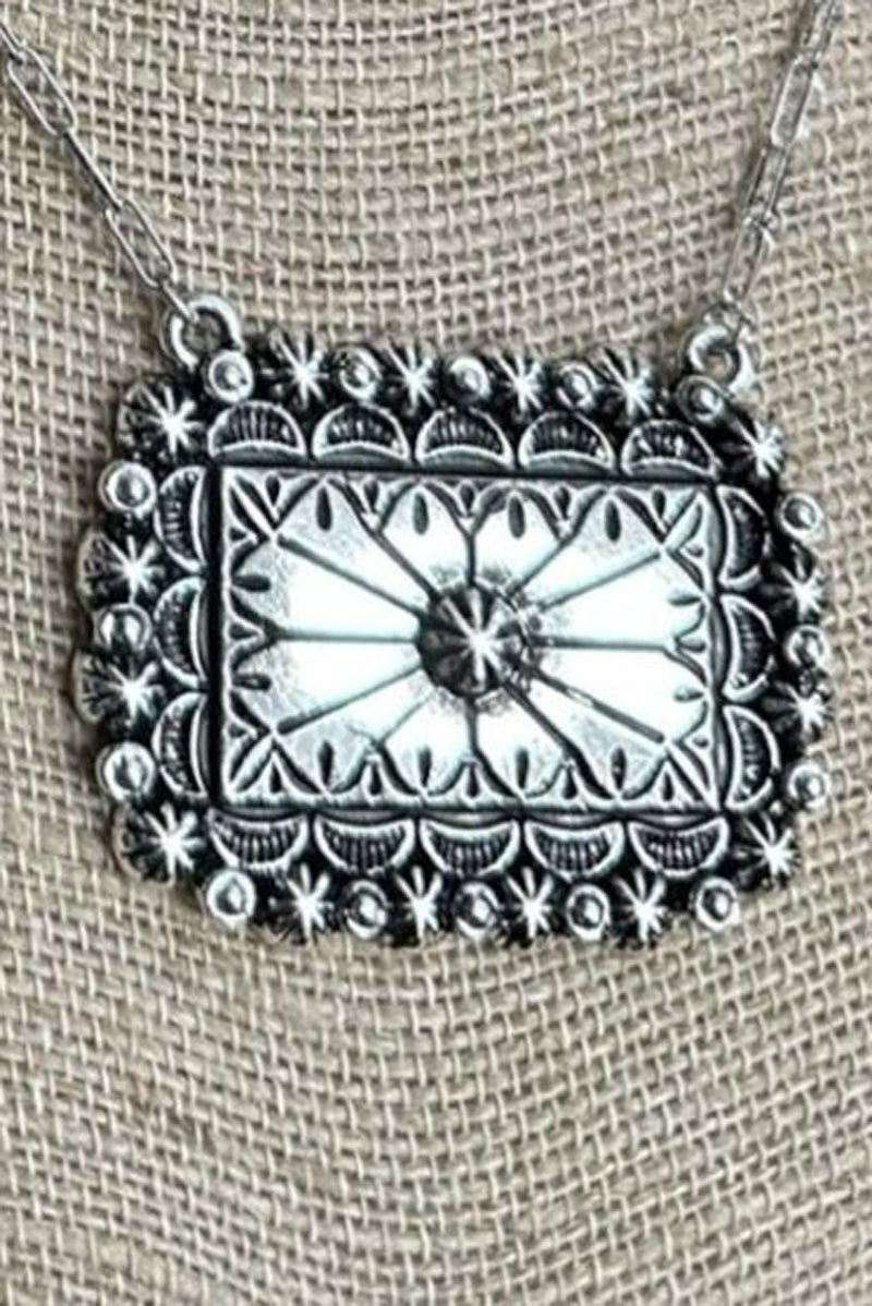 TIPI Eldorado Springs Silvertone Necklace - Wholesale Accessory Market