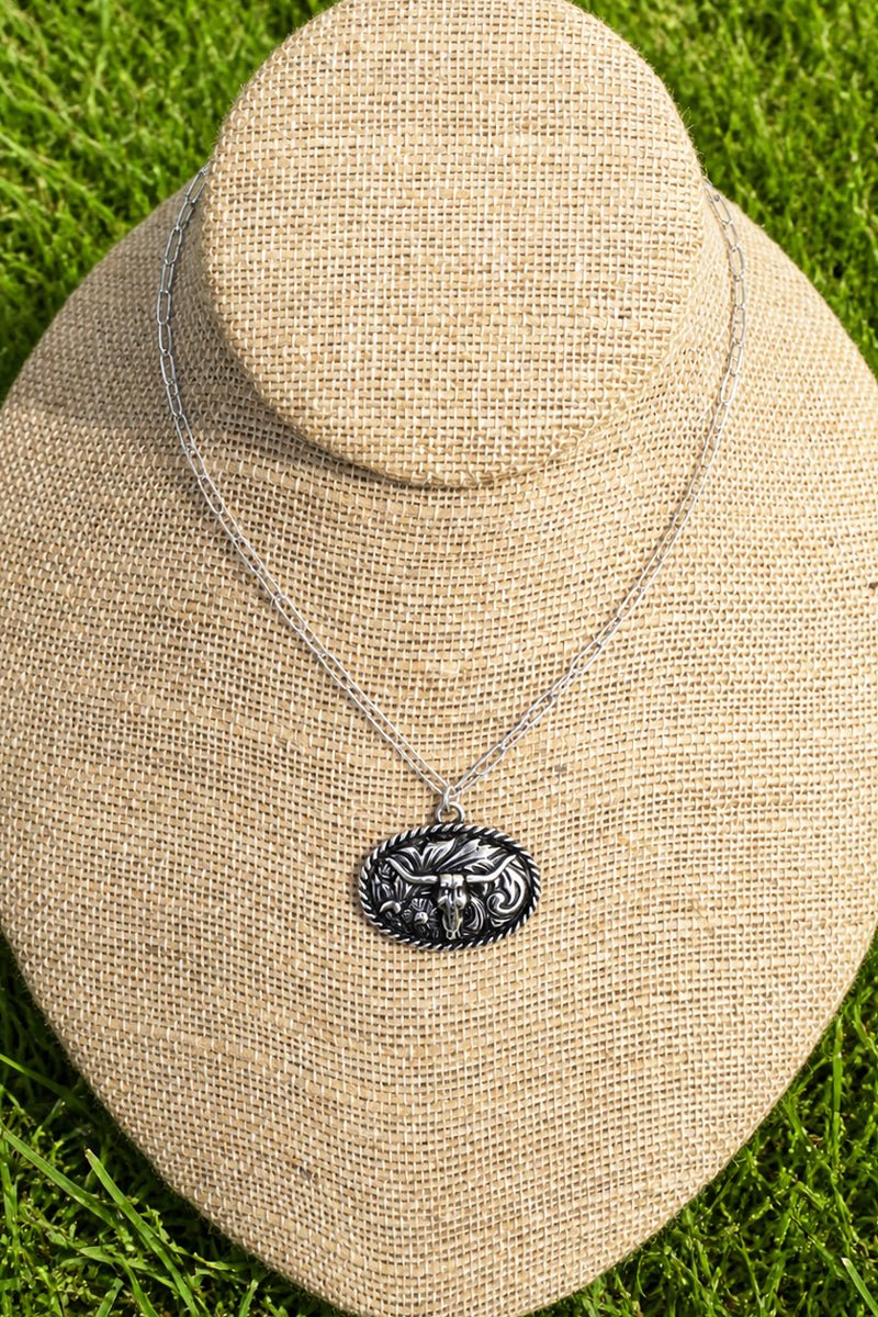 TIPI Rustic Roamer Steer Silvertone Necklace - Wholesale Accessory Market