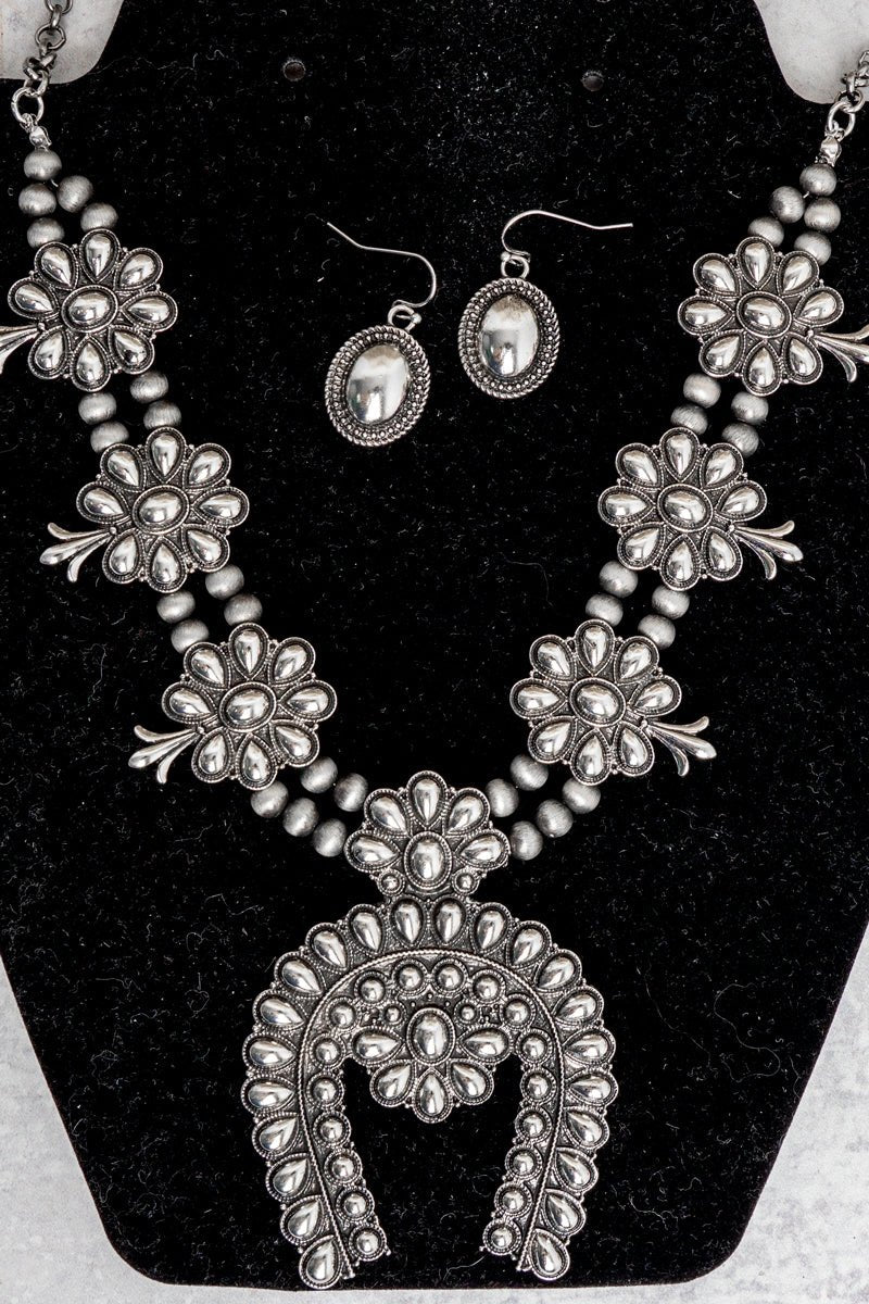 TIPI Longspur Squash Blossom Silvertone Necklace and Earring Set - Wholesale Accessory Market