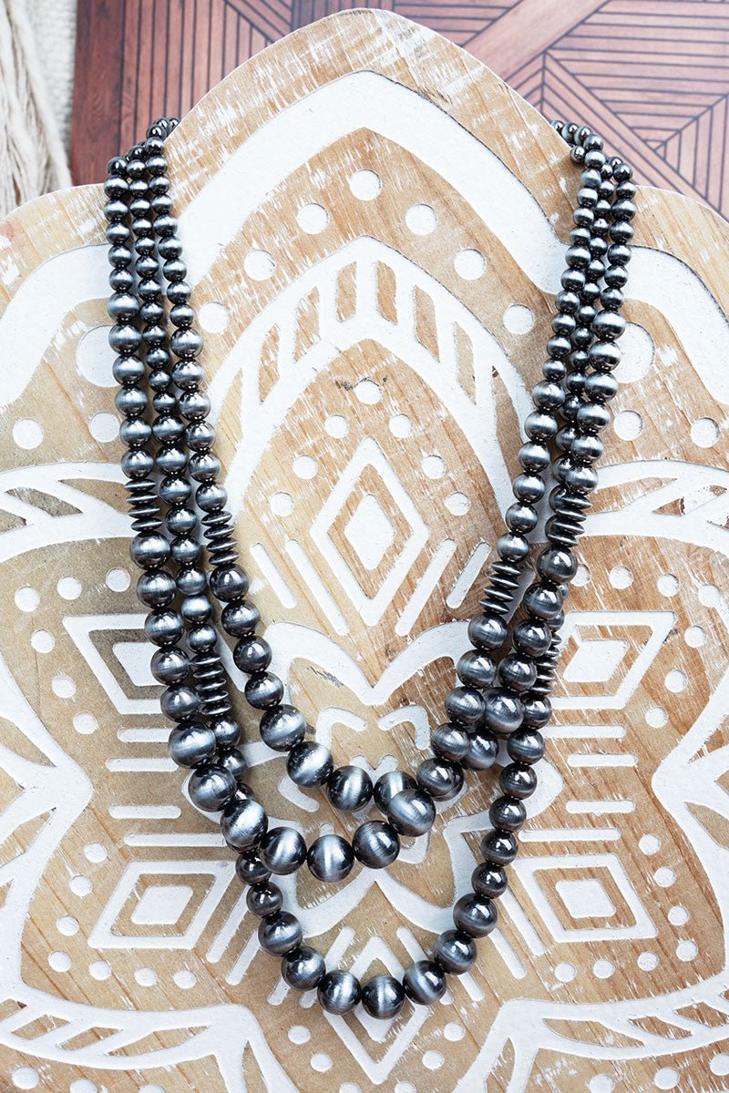 Viola Cheyenne Layered Silver Pearl Necklace - Wholesale Accessory Market