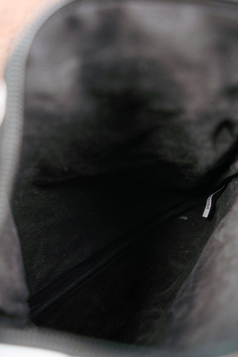 NGIL Moo York Minute Crossbody Bag - Wholesale Accessory Market