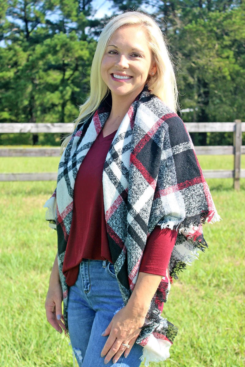 Be Clever Keystone Resort Blanket Scarf, Black - Wholesale Accessory Market