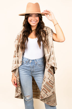 L.I.B. New York Costa Mesa Vest, Beige - Wholesale Accessory Market