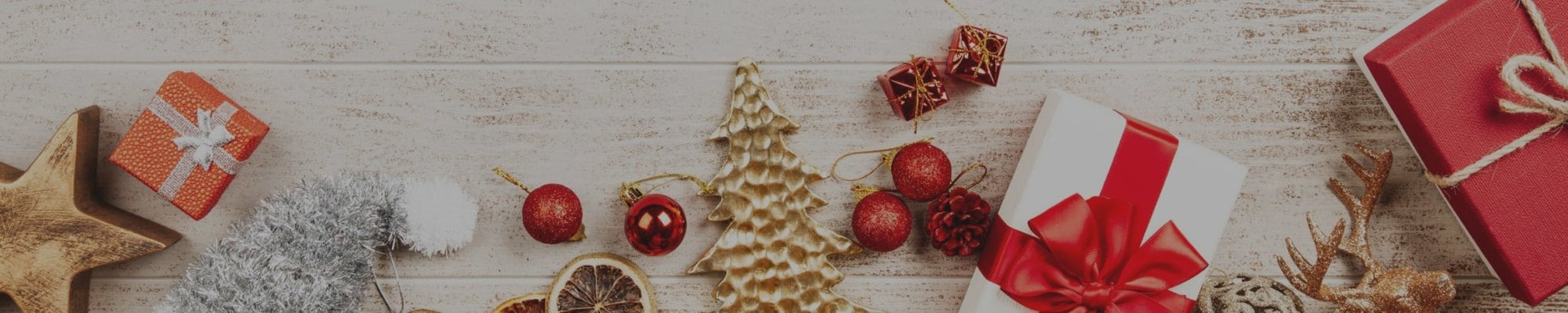 5 Wholesale Christmas Kitchen Decor Pieces to Help Your Customers Serve Holiday Magic - Wholesale Accessory Market