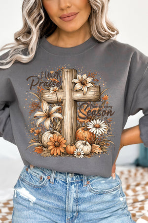 Harvest Praise Cross Heavy Blend Crew Sweatshirt