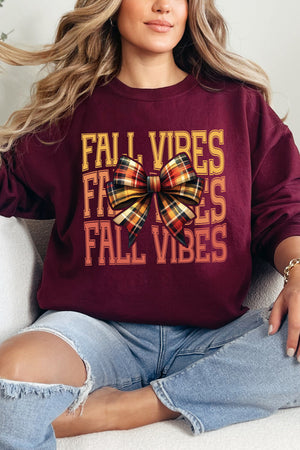 Plaid & Pretty Fall Vibes Heavy Blend Crew Sweatshirt