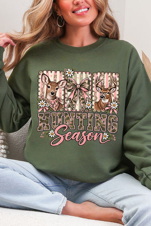 Camo & Bows Hunting Season Heavy Blend Crew Sweatshirt