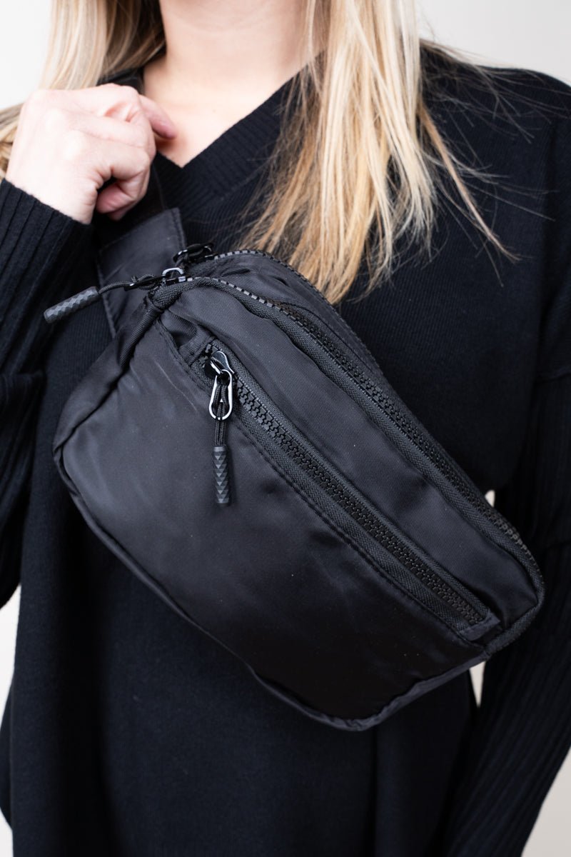 NGIL Black Atlanta Belt Bag - Wholesale Accessory Market