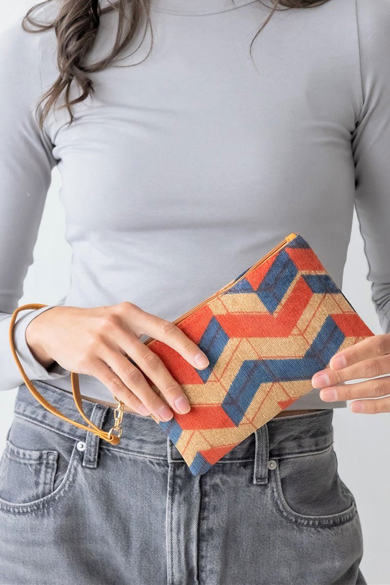 Be Clever Summit Stripe Wristlet Pouch, Brown - Wholesale Accessory Market