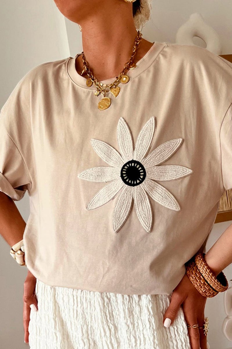 PREORDER! ETA 6/20 Dreamy Daisy Oatmeal Loose Tee **SHIPPING EXPECTED TO BEGIN ON DATE 6/20** - Wholesale Accessory Market