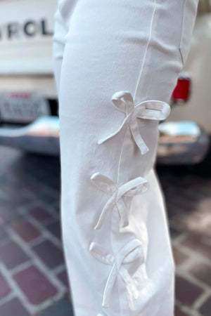 PREORDER! ETA 10/22 The Lily White Side Bows Straight Leg Loose Jeans **SHIPPING EXPECTED TO BEGIN ON DATE 10/22** - Wholesale Accessory Market