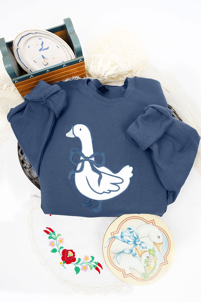 Heritage Goose Applique Heavy Blend Crew Sweatshirt - Wholesale Accessory Market