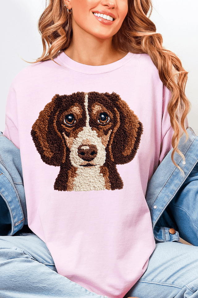 Faux Yarn Dachshund Comfort Colors Adult Ring - Spun Cotton Tee - Wholesale Accessory Market