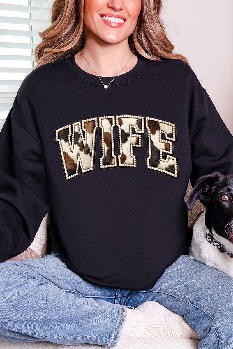 Rodeo Pearl Wife Heavy Blend Crew Sweatshirt - Wholesale Accessory Market