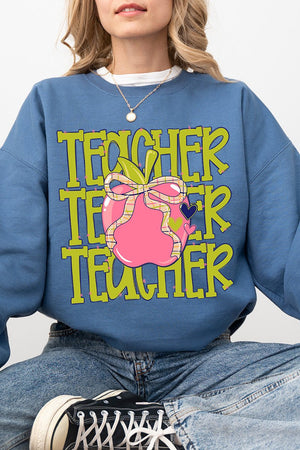 Apple For The Teacher Heavy Blend Crew Sweatshirt - Wholesale Accessory Market