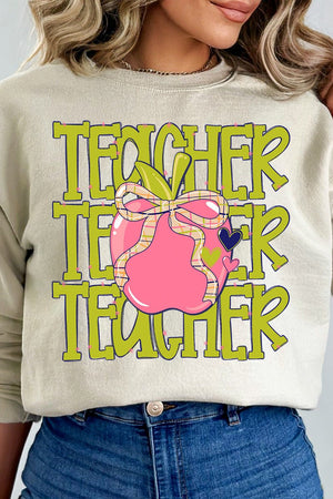 Apple For The Teacher Heavy Blend Crew Sweatshirt - Wholesale Accessory Market