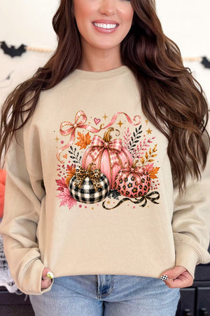 Pretty In Pumpkin Heavy Blend Crew Sweatshirt - Wholesale Accessory Market
