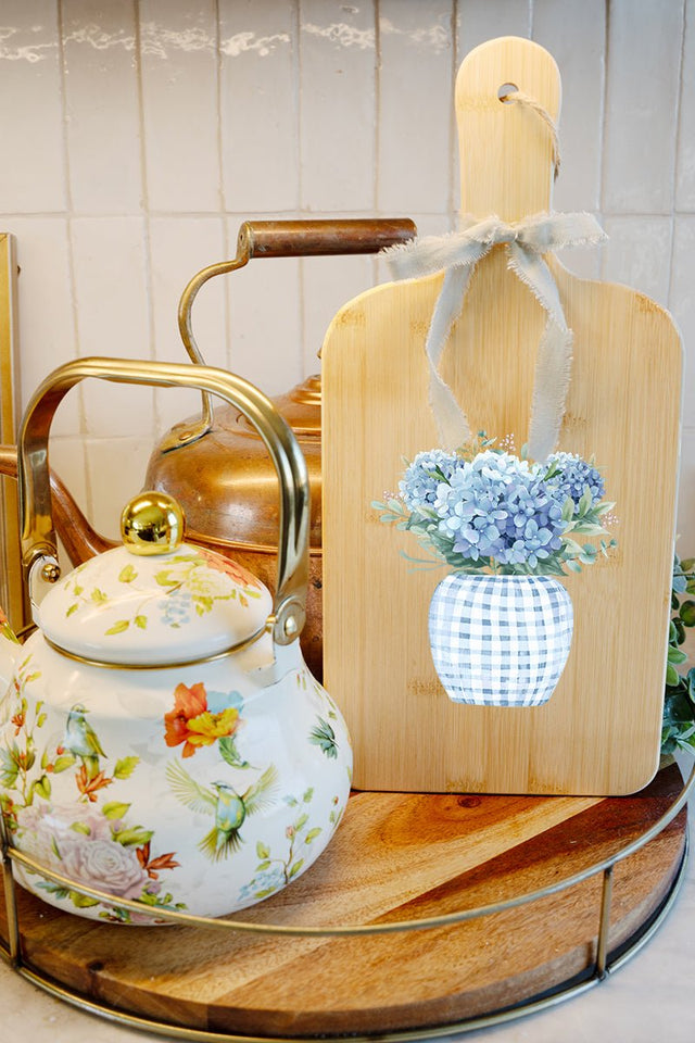 Picnic Petals Wood Cutting Board - Wholesale Accessory Market