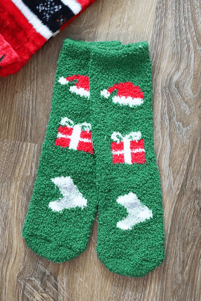 Christmas Spirit Fuzzy Socks - Wholesale Accessory Market