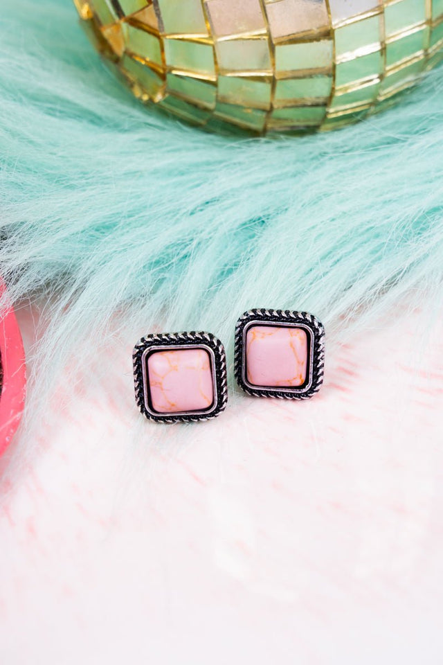 Peach Millie Stud Earrings - Wholesale Accessory Market