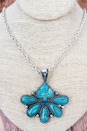 Turquoise Southwest Spade Silvertone Necklace - Wholesale Accessory Market