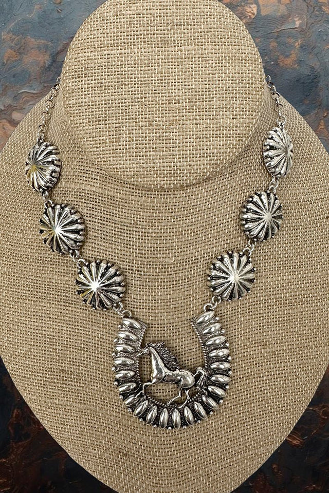 Runway Reins Silvertone Necklace - Wholesale Accessory Market