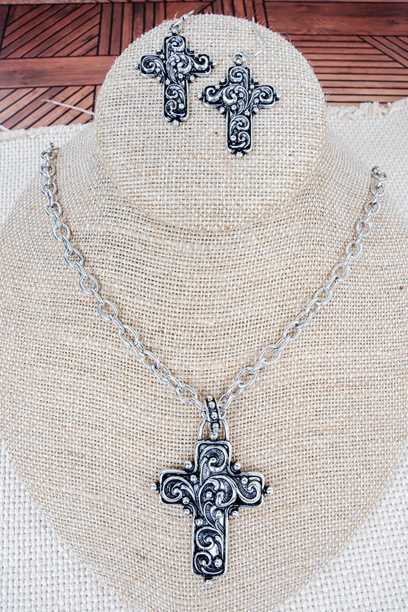 Las Cruces Silvertone Necklace and Earring Set - Wholesale Accessory Market