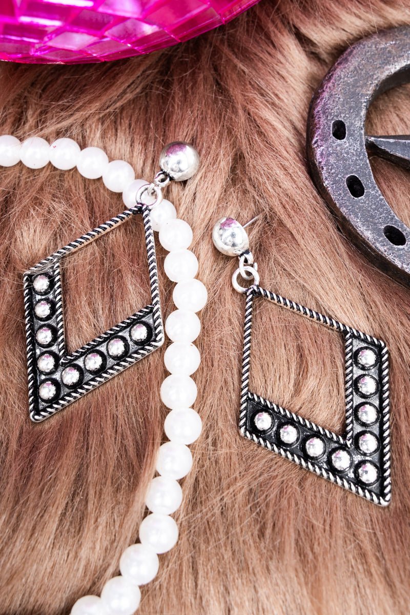 TIPI Canyon Pass Silvertone Studded Kite Earrings - Wholesale Accessory Market