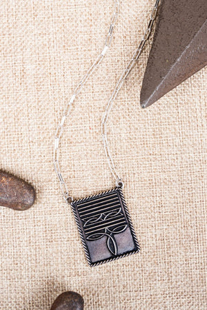 TIPI Western Detail Silvertone Necklace - Wholesale Accessory Market