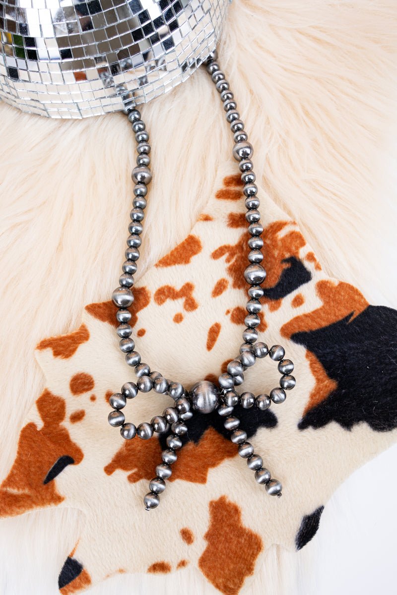 TIPI Aria Silver Pearl Bow Necklace - Wholesale Accessory Market