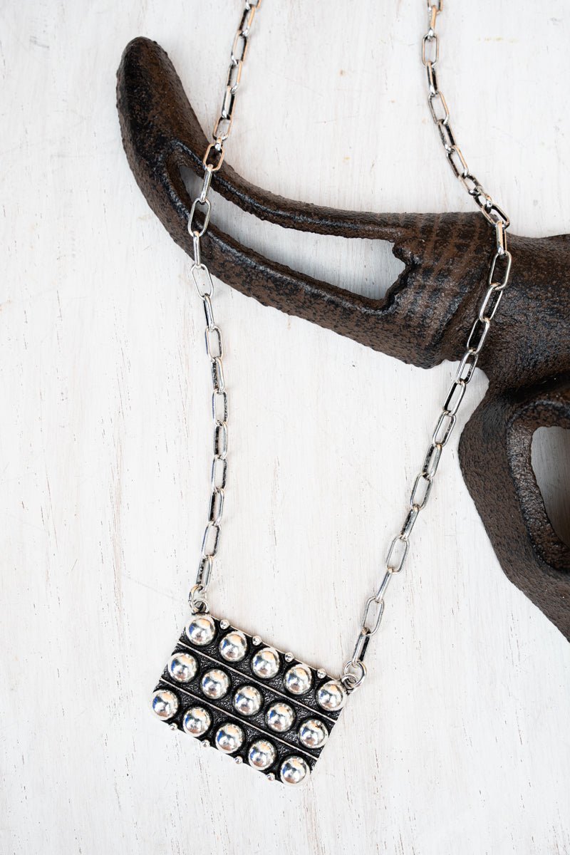 TIPI Coyote Trail Silvertone Necklace - Wholesale Accessory Market