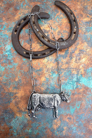 TIPI Holstein Queen Silvertone Necklace - Wholesale Accessory Market