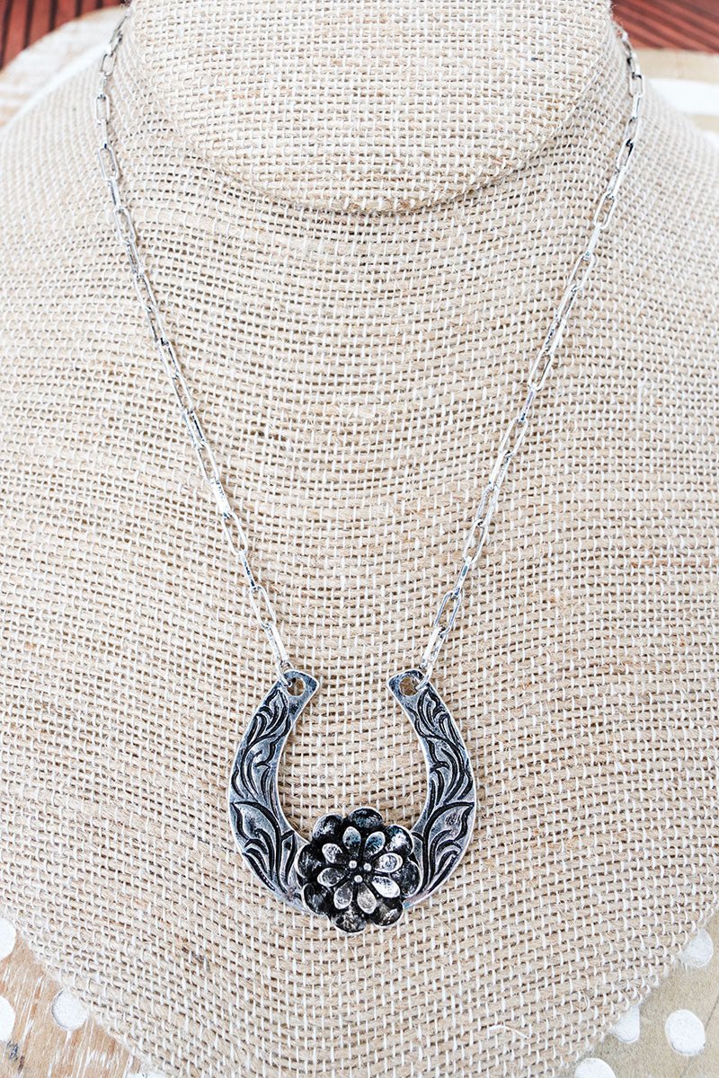 TIPI Haute Horsepower Silvertone Necklace - Wholesale Accessory Market