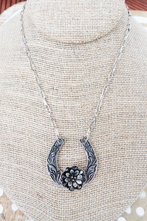 TIPI Haute Horsepower Silvertone Necklace - Wholesale Accessory Market