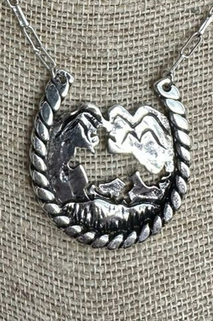 TIPI Cowboy Canyon Silvertone Horseshoe Necklace - Wholesale Accessory Market