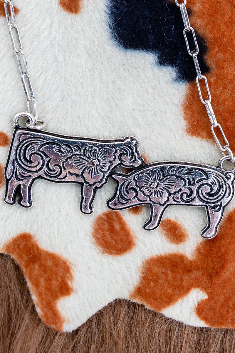 TIPI Farmhouse Lineup: Cow & Pig Silvertone Necklace - Wholesale Accessory Market