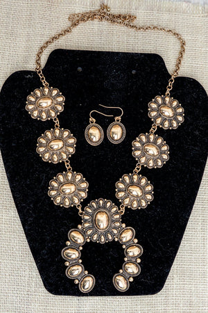 TIPI Sunridge Squash Blossom Goldtone Necklace and Earring Set - Wholesale Accessory Market