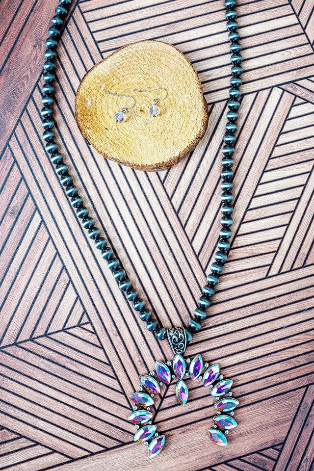 Viola Iridescent Rodeo Runway Silver Pearl Necklace and Earring Set - Wholesale Accessory Market