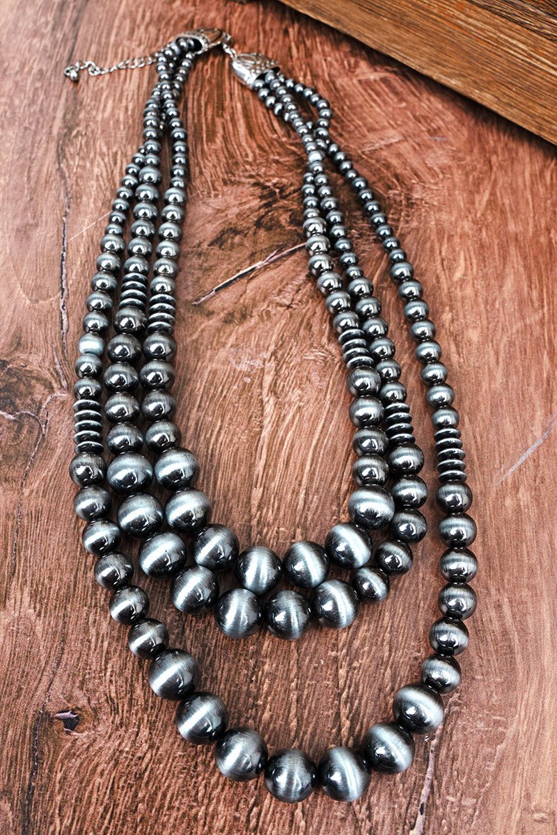 Viola Cheyenne Layered Silver Pearl Necklace - Wholesale Accessory Market