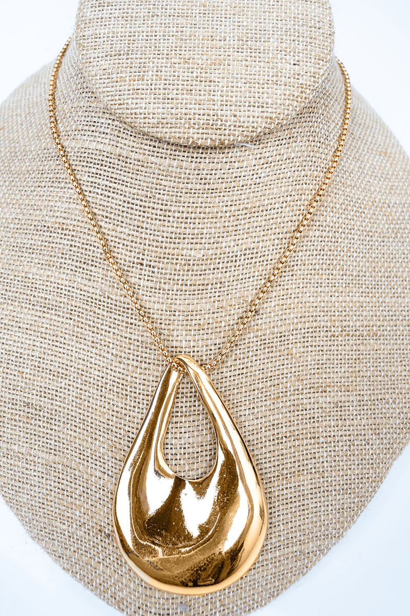 Shiny Luxe Glam Game Goldtone Necklace - Wholesale Accessory Market