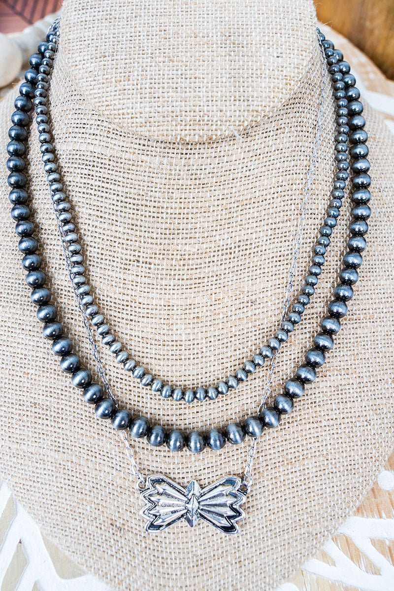 Shiny Luxe Wolf Point Silver Pearl Layered Necklace - Wholesale Accessory Market