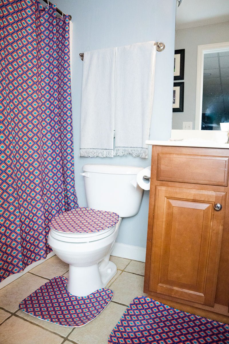 Tour Gray Benko's Colorful And Charming Historical Home | Pink bathroom  decor, Bathroom interior design, Teal bathroom