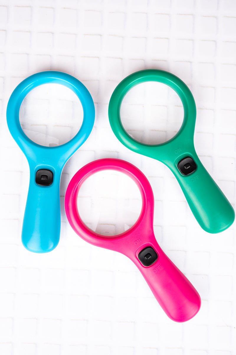 One Get A Clue LED Magnifier - SHIPS ASSORTED - Wholesale Accessory Market